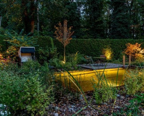 Gartenbeleuchtung am Schwimmteich